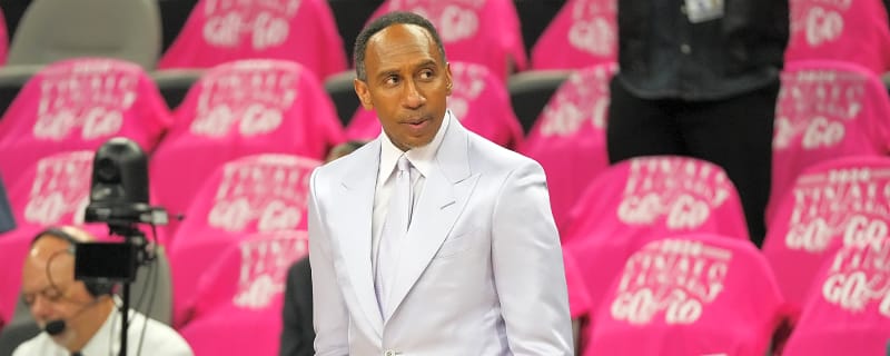 Stephen A. Smith Makes Tear-Jerking Revelation After Charles Oakley Misses Knicks Celebration: 'We Love You'
