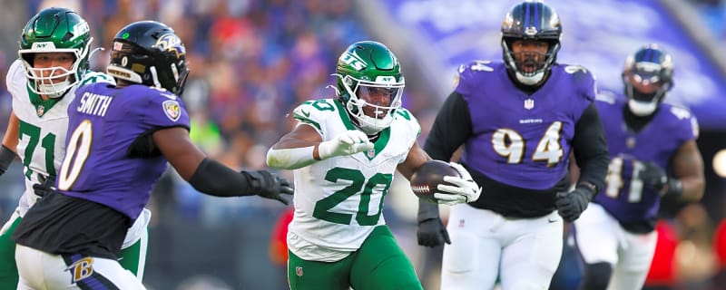 Breece Hall, New York Jets players give thanks on the holiday