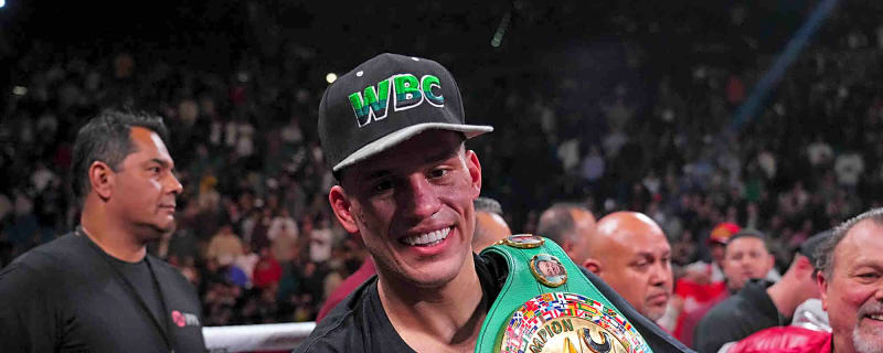 David Benavidez Gets First Knockout Win at 175