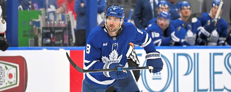 Leafs' Chris Tanev week-to-week with upper-body injury