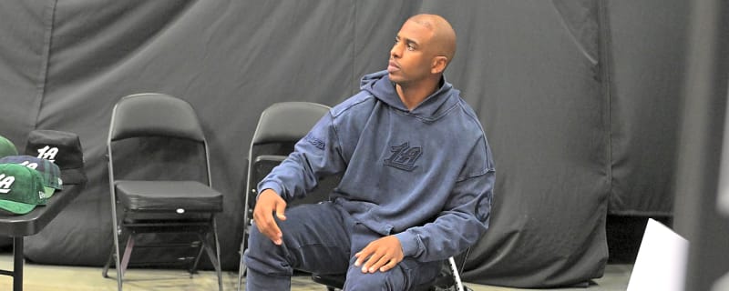 Chris Paul Doesn’t See The Clippers’ Older Roster As A Problem