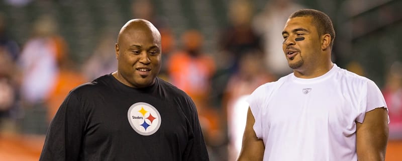 Steelers Great Casey Hampton Shares The Massive Difference Between Mike Tomlin And Bill Cowher