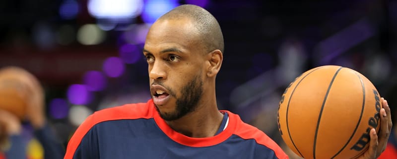 Former Milwaukee Bucks 3x All-Star Khris Middleton Makes Decision on 2025-26 NBA Season