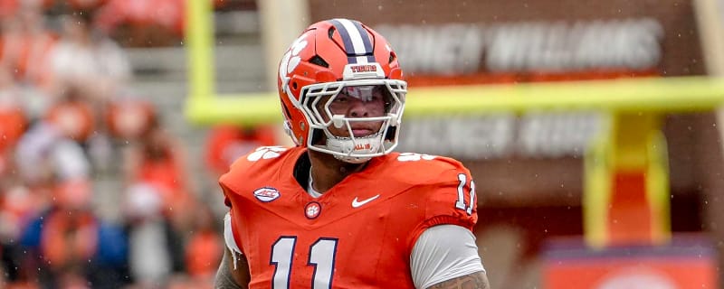 Raiders pair Maxx Crosby with interior muscle in latest 3-round mock draft