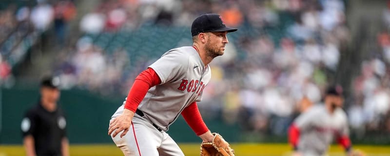 Blue Jays Interested In Alex Bregman