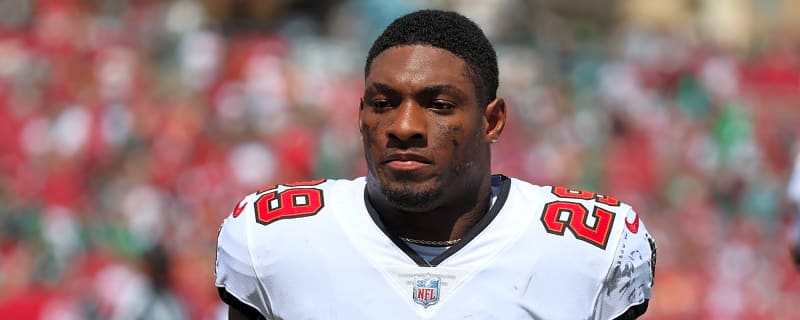 Lions To Sign DB Christian Izien