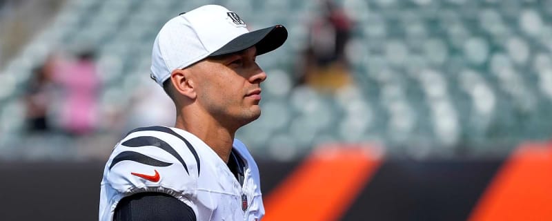 Bengals make 27 roster moves to trim roster to 53