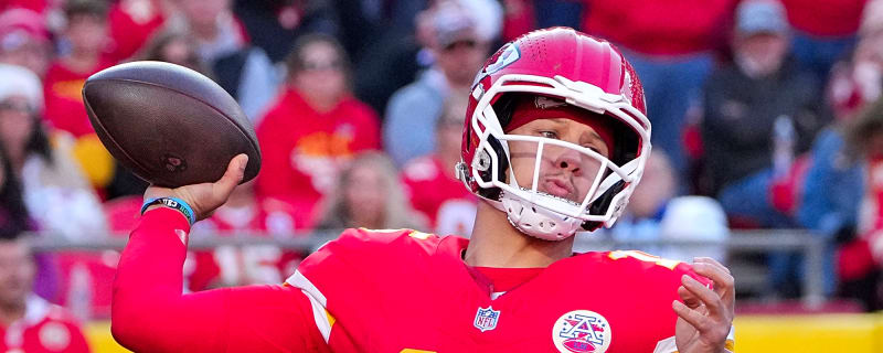 'It Will Be a Great Challenge': Chiefs QB Patrick Mahomes Wary of Cowboys