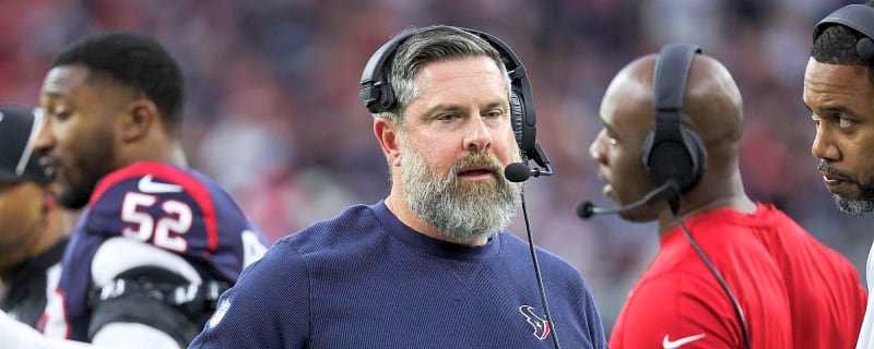 Could Cardinals bring back Texans DC Matt Burke to be head coach in 2026