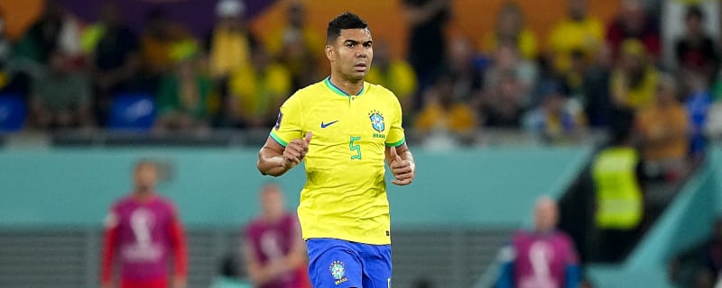 Jamie Carragher issues apology to Casemiro