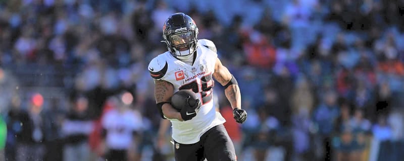 Joe Mixon’s Career In Doubt After Foot Injury?