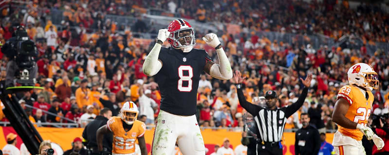 Atlanta Falcons Tight End Kyle Pitts Dominates Against Tampa Bay Buccaneers
