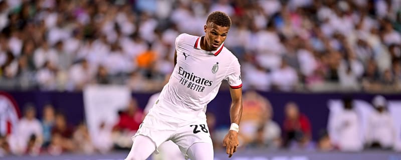 Manchester United want to sign one of the Premier League’s biggest breakout CBs