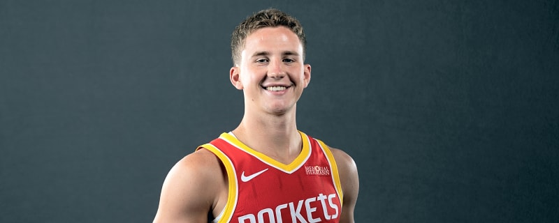 Kings, Raptors eyeing free agent guard