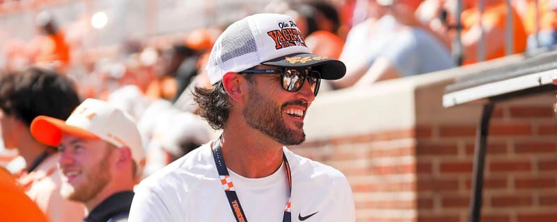 Column: Tennessee Fans Blaming Kim Caldwell for Vitello’s Departure are Insane
