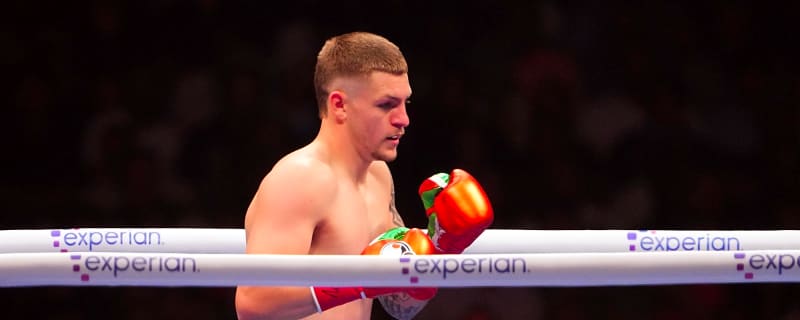 Callum Walsh Cruises Past Carlos Ocampo in Zuffa Boxing Debut Showcase