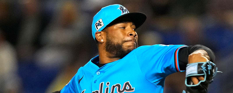 Mets Sign Xzavion Curry To Minor League Deal