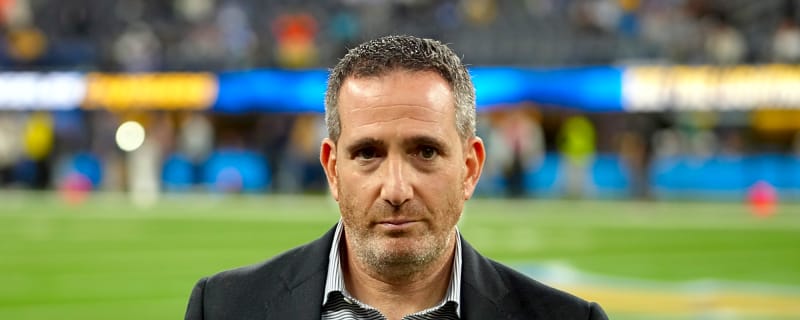 Eagles 2026 Offseason: Team Needs, Pending FAs, Draft Picks & More