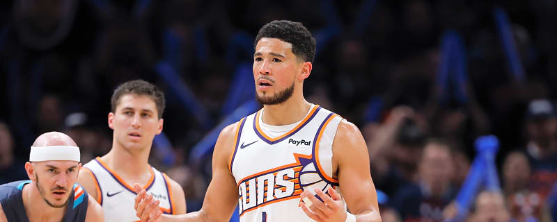Suns’ Devin Booker lets rare frustration show against referees after Wednesday’s matchup