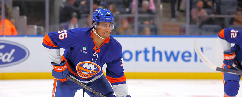 Islanders Reassign Isaiah George