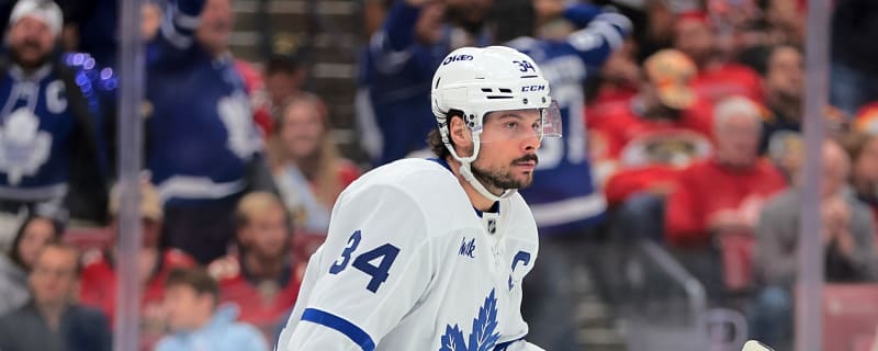 Lane Lambert Is High on Auston Matthews’ Defense & Leadership