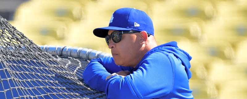 Dave Roberts Optimistic About Timeline For Mookie Betts’ Return