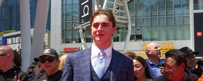 Flyers Expected to Sign Top Prospect Porter Martone