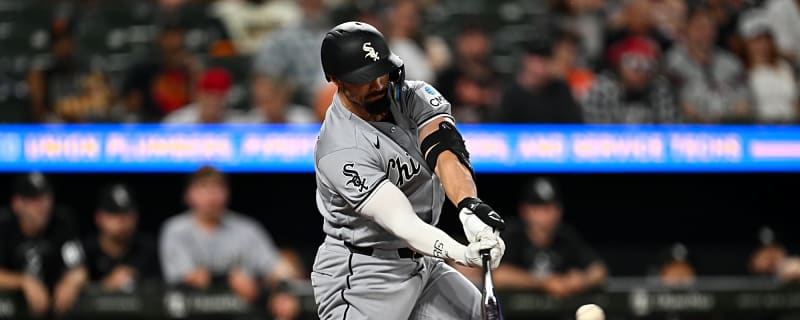 White Sox Explode for Seven Runs in Third Inning, Beat Orioles 9-3