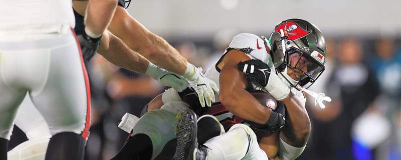 Buccaneers Re-Sign Running Back To Practice Squad After Roster Cut