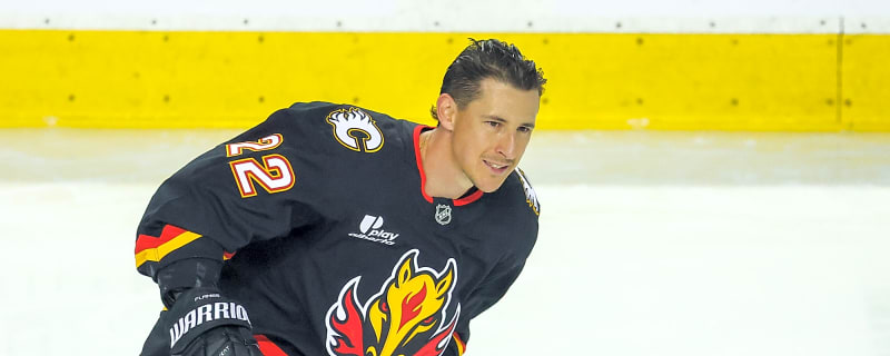 Ryan Strome Brings the Flames Veteran Leadership