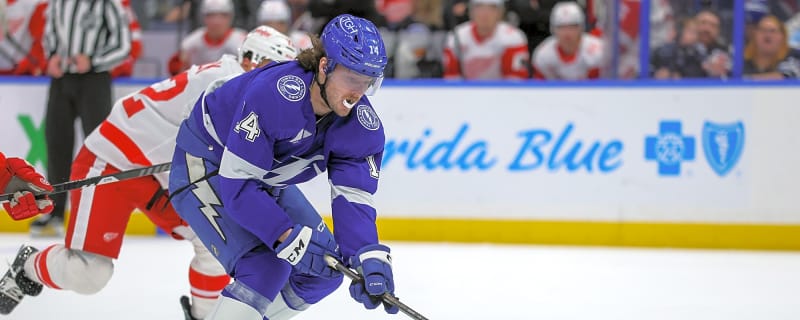 Lightning Recall Conor Geekie, Brandon Halverson