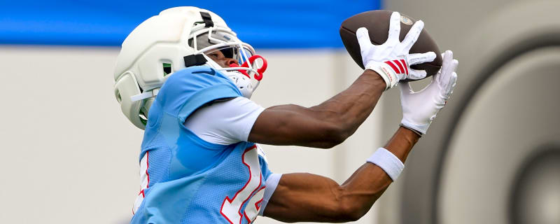 Titans Training Camp Takeaways: New OL competition and more injury situations headline the hottest day yet