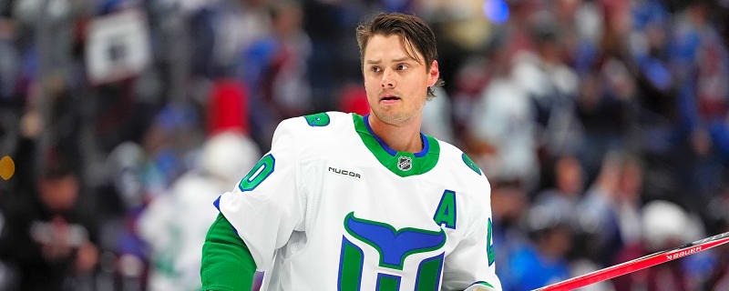  Carolina Hurricanes Fend off Refs, Avalanche for Shootout Win