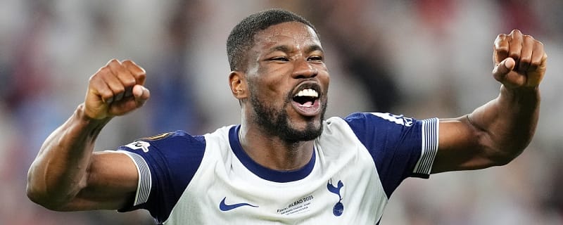 Official: Tottenham Hotspur complete signing of  Kevin Danso