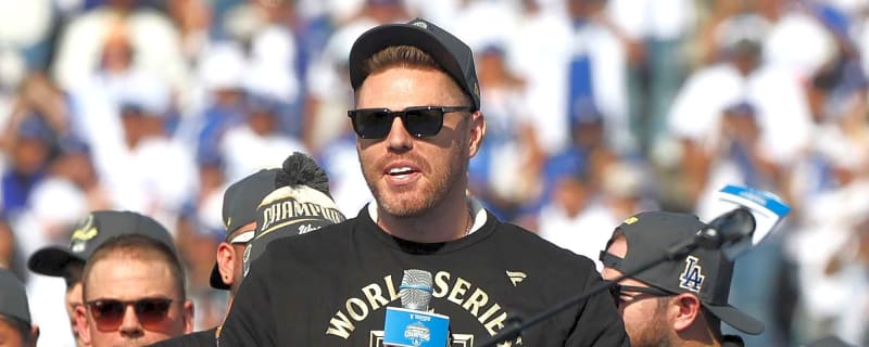 Freddie Freeman Hopes To Play Four More Seasons, Retire With Dodgers