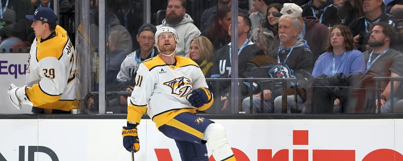 Steven Stamkos Scores Goal No. 599 in Predators Win Over the Mammoth
