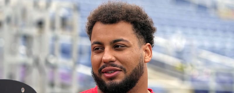 Chargers, Rashawn Slater agree to extension