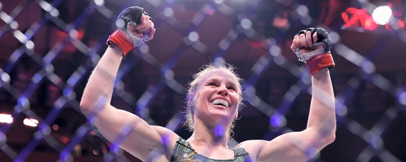 Valentina Shevchenko Urged to Issue Dana White an Ultimatum After Best Female Fighter of 2025 Win