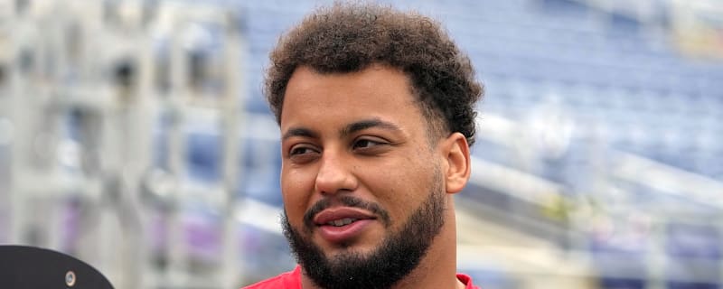 Chargers Officially Place LT Rashawn Slater On IR