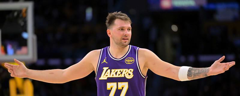 NBA Notes: Lakers, Luka Doncic, Warriors, Stephen Curry, Kings