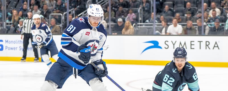 Jets Beat Flames 4-3 in a Shootout