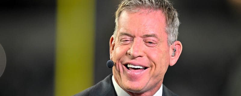 Miami Dolphins hire NFL Hall of Famer Troy Aikman