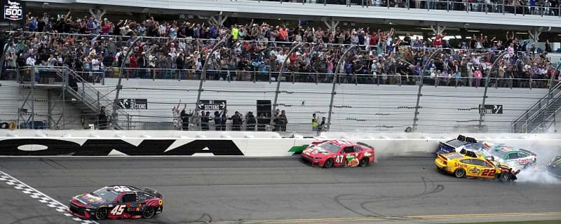 New footage emerges of Carson Hocevar final-lap wreck from the lead at Daytona 500