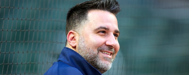 Braves focused on shortstop, rotation early in offseason