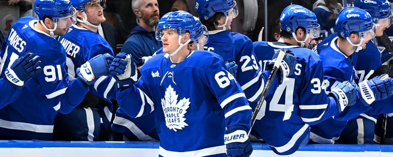 Canucks Sign David Kämpf to 1-Year Contract