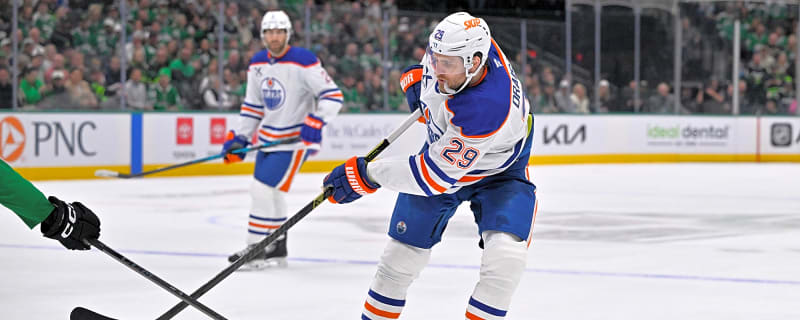 Oilers HC Kris Knoblauch ‘Hoping’ Leon Draisaitl Is Ready for the Playoffs