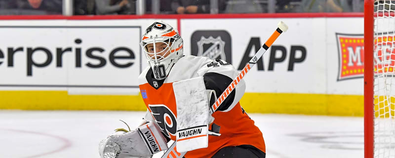Central Division Powerhouse Snatch Goalie from Philadelphia Flyers