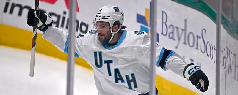 Jets Urged to Target Top-Six Forward as Utah Trade Rumors Swirl-&#39;Still Slightly Meatless&#39;