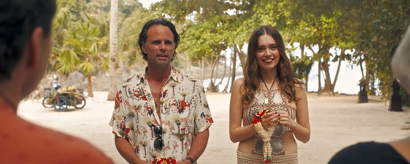 &#39;The White Lotus&#39; stars Walton Goggins says he and Aimee Lou Wood "care about each other very deeply"