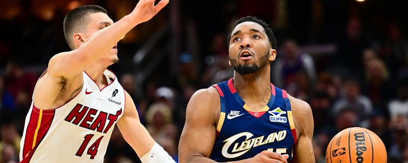 Cleveland Cavaliers Dominate Miami Heat In Eastern Conference Showdown